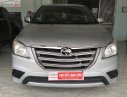 Toyota Innova 2014 - Cần bán Toyota Innova 2.0E sản xuất 2014, màu bạc, xe gia đình 