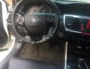 Honda Accord 2.4 2017 - Cần bán xe Honda Accord 2.4 năm 2017, màu trắng, xe nhập chính chủ