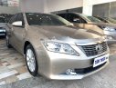 Toyota Camry 2013 - Cần bán lại xe Toyota Camry sản xuất 2013 xe nguyên bản