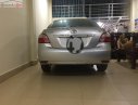 Toyota Vios 2010 - Bán Toyota Vios E 2010, màu bạc xe gia đình giá cạnh tranh