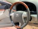 Toyota Camry G 2010 - Bán xe Toyota Camry G năm sản xuất 2010, màu đen giá cạnh tranh