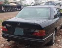 Mercedes-Benz E class E200 MT 1993 - Bán Mercedes E200 năm sản xuất 1993, màu đen, xe nhập số sàn, giá 68tr