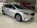 Kia Cerato   2016 - Bán xe cũ Kia Cerato 1.6 MT đời 2016, màu bạc