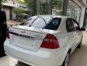 Chevrolet Aveo 2018 - Bán ô tô Chevrolet Aveo năm sản xuất 2018, màu trắng, xe nhập chính hãng