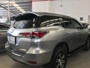 Toyota Fortuner 2017 - Cần bán gấp Toyota Fortuner V năm sản xuất 2017, màu bạc, nhập khẩu nguyên chiếc