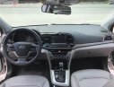 Hyundai Elantra 2017 - Bán ô tô Hyundai Elantra sản xuất năm 2017, xe còn nguyên bản