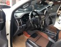 Ford Ranger 2017 - Cần bán Ford Ranger Wildtrak 3.2 sản xuất năm 2017, màu trắng, xe nhập, giá tốt