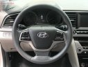 Hyundai Elantra 2017 - Bán ô tô Hyundai Elantra sản xuất năm 2017, xe còn nguyên bản