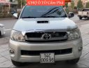 Toyota Hilux 2011 - Bán Toyota Hilux đời 2011, màu bạc, nhập khẩu chính hãng