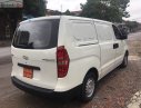 Hyundai Grand Starex Van 2.5 MT 2010 - Bán Hyundai Grand Starex 2.5 MT sản xuất 2010, màu trắng, nhập khẩu 