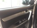 Kia Sorento GAT 2.4L 2WD 2011 - Bán Kia Sorento GAT 2.4L 2WD đời 2011, màu bạc, nhập khẩu chính chủ