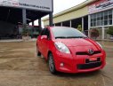 Toyota Yaris RS 2013 - Cần bán gấp Toyota Yaris RS đời 2013, màu đỏ, nhập khẩu nguyên chiếc 