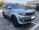 Toyota Fortuner  G  2016 - Bán Toyota Fortuner G đời 2016, màu bạc, số sàn