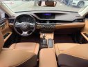 Lexus ES 250 2017 - Bán Lexus ES 250 đời 2017, xe nhập, màu vàng ánh kim