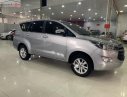 Toyota Innova 2.0E 2017 - Bán Toyota Innova 2.0MT đời 2017, phiên bản mới