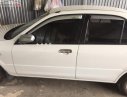 Ford Laser 2002 - Bán ô tô Ford Laser năm sản xuất 2002, màu trắng xe còn mới lắm