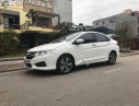 Honda City 2017 - Cần bán xe Honda City đời 2017, màu trắng xe còn mới nguyên