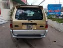 Isuzu Hi lander 2004 - Bán Isuzu Hi lander 2004, màu vàng, 175tr xe máy chạy êm