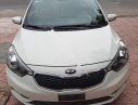 Kia K3 2015 - Bán Kia K3 1.6 MT năm sản xuất 2015, màu trắng, giá chỉ 426 triệu