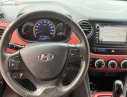 Hyundai Grand i10 2017 - Bán xe Hyundai Grand i10 1.2 AT đời 2017, màu đỏ, số tự động