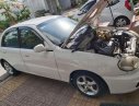 Daewoo Lanos 2001 - Cần bán lại xe Daewoo Lanos MT sản xuất 2001, màu trắng số sàn