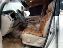 Toyota Innova 2006 - Cần bán gấp Toyota Innova 2006, màu bạc, số sàn 