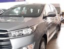 Toyota Innova 2017 - Cần bán Toyota Innova sản xuất 2017, màu bạc, giá 658tr