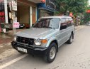 Mitsubishi Pajero 3.0 2003 - Cần bán xe Mitsubishi Pajero 3.0 năm sản xuất 2003, màu bạc, 110tr