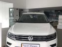 Volkswagen Tiguan 2018 - Bán ô tô Volkswagen Tiguan Allspace đời 2018, màu trắng, xe nhập