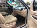 Cadillac Escalade 2007 - Cần bán gấp Cadillac Escalade đời 2007, màu trắng, xe nhập chính hãng