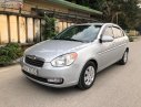 Hyundai Verna 2009 - Bán Hyundai Verna 1.4 MT đời 2009, màu bạc, chính chủ