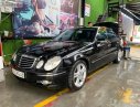 Mercedes-Benz E class 2008 - Bán ô tô Mercedes E200 sản xuất 2008, màu đen, nhập từ Đức