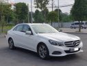 Mercedes-Benz E class 2013 - Bán Mercedes sản xuất 2013, màu trắng xe máy chạy êm