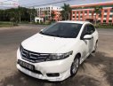 Honda City 2013 - Bán xe Honda City năm 2013, màu trắng, xe còn mới lắm