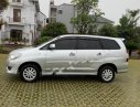 Toyota Innova 2012 - Cần bán Toyota Innova 2012, màu bạc số tự động xe còn mới lắm