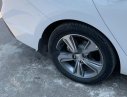 Hyundai Accent   2019 - Cần bán Hyundai Accent 2019, màu trắng xe còn mới nguyên