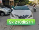 Hyundai Sonata 2.0 AT 2010 - Bán Hyundai Sonata 2.0 AT năm sản xuất 2010, màu trắng, xe nhập