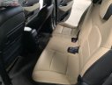 Kia Rondo GAT 2016 - Cần bán lại xe Kia Rondo GAT 2016, màu bạc số tự động