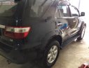 Toyota Fortuner 2010 - Cần bán gấp Toyota Fortuner đời 2010, màu đen, giá chỉ 570 triệu xe còn mới lắm