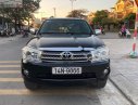 Toyota Fortuner 2009 - Bán xe Toyota Fortuner năm 2009, màu đen xe còn mới lắm