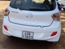 Hyundai Grand i10 2015 - Bán Hyundai Grand i10 1.0 MT sản xuất năm 2015, màu trắng, nhập khẩu nguyên chiếc số sàn