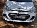 Hyundai Grand i10 2015 - Bán Hyundai Grand i10 1.0 MT sản xuất năm 2015, màu trắng, nhập khẩu nguyên chiếc số sàn