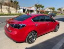 Kia Cerato 2017 - Cần bán Kia Cerato 1.6 AT sản xuất năm 2017, màu đỏ, số tự động