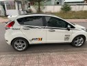 Ford Fiesta 2012 - Cần bán Ford Fiesta 2012, màu trắng, 290 triệu xe còn mới lắm