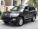 Toyota Land Cruiser  V8  2016 - Bán Toyota Land Cruiser V8 2016, màu đen, nhập khẩu