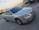 Toyota Camry 2006 - Cần bán xe Toyota Camry LE năm 2006, màu bạc, nhập khẩu