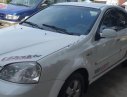 Daewoo Lacetti   2005 - Cần bán gấp Daewoo Lacetti sản xuất năm 2005, màu trắng xe còn mới lắm
