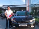 Kia Cerato 2018 - Bán Kia Cerato 1.6 AT đời 2018, màu xanh đen, giá tốt