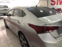Hyundai Accent 2018 - Cần bán lại xe Hyundai Accent đời 2018, màu bạc xe còn mới lắm