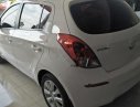 Hyundai i20 2013 - Bán Hyundai i20 sản xuất 2013, màu trắng, xe nhập chính hãng